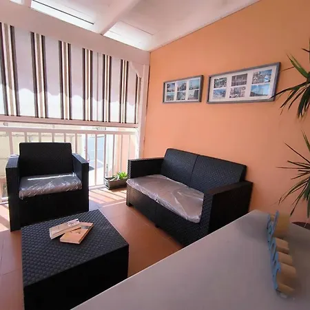 Apartment El Carmen 3 Lara